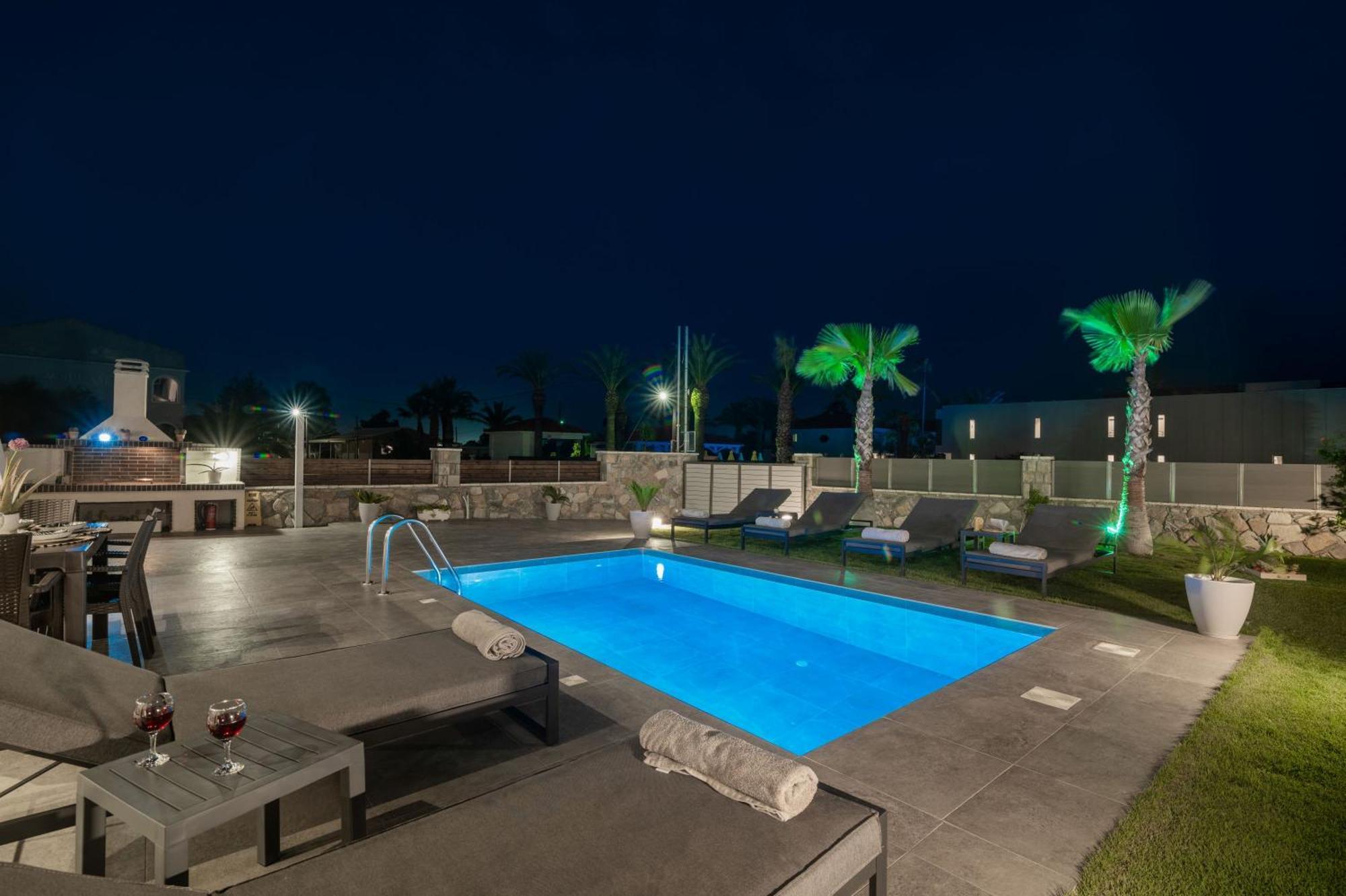 Sunwhite Villas - Private Pool & Cozy Atmosphere, By Zantewize Laganász Kültér fotó