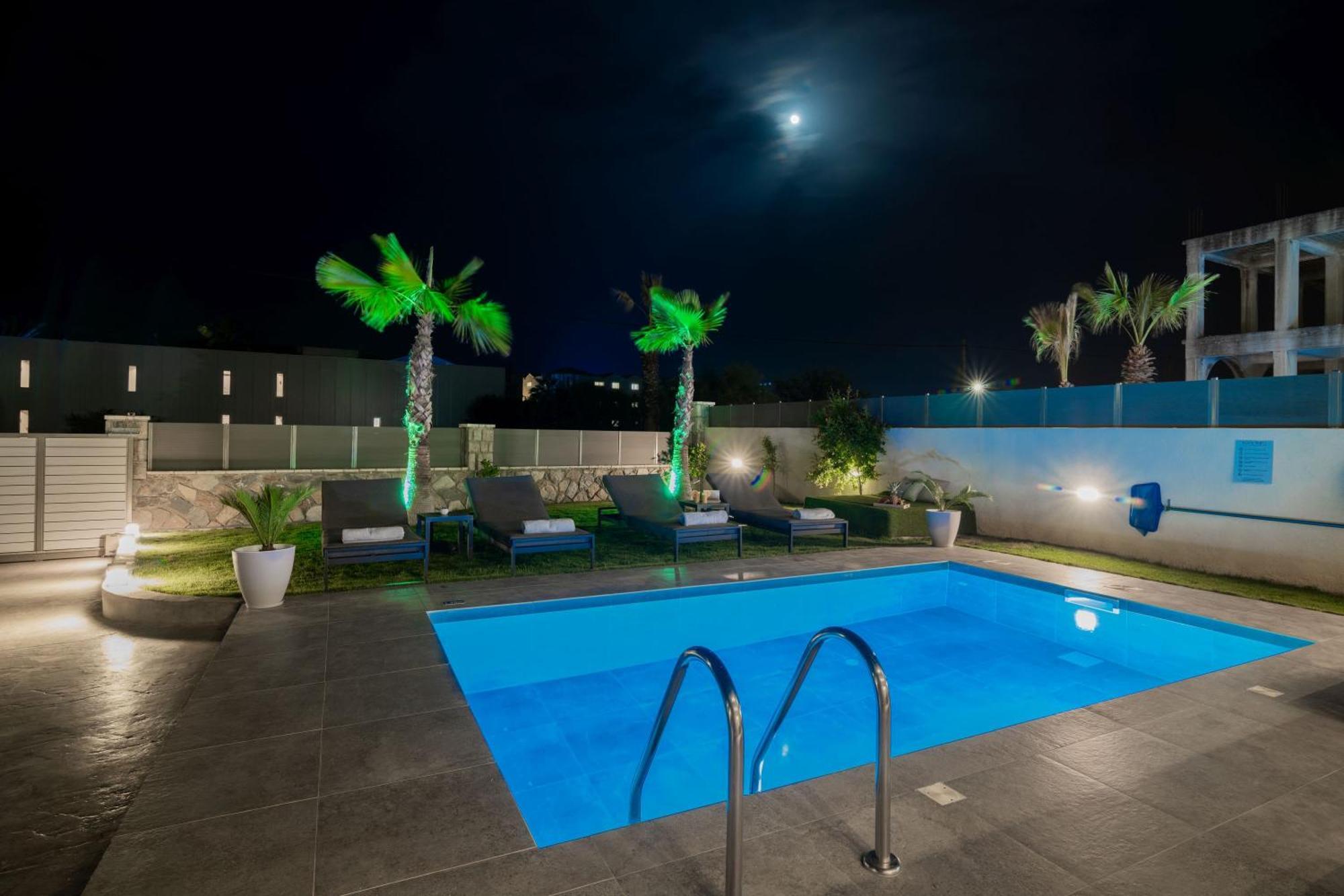 Sunwhite Villas - Private Pool & Cozy Atmosphere, By Zantewize Laganász Kültér fotó