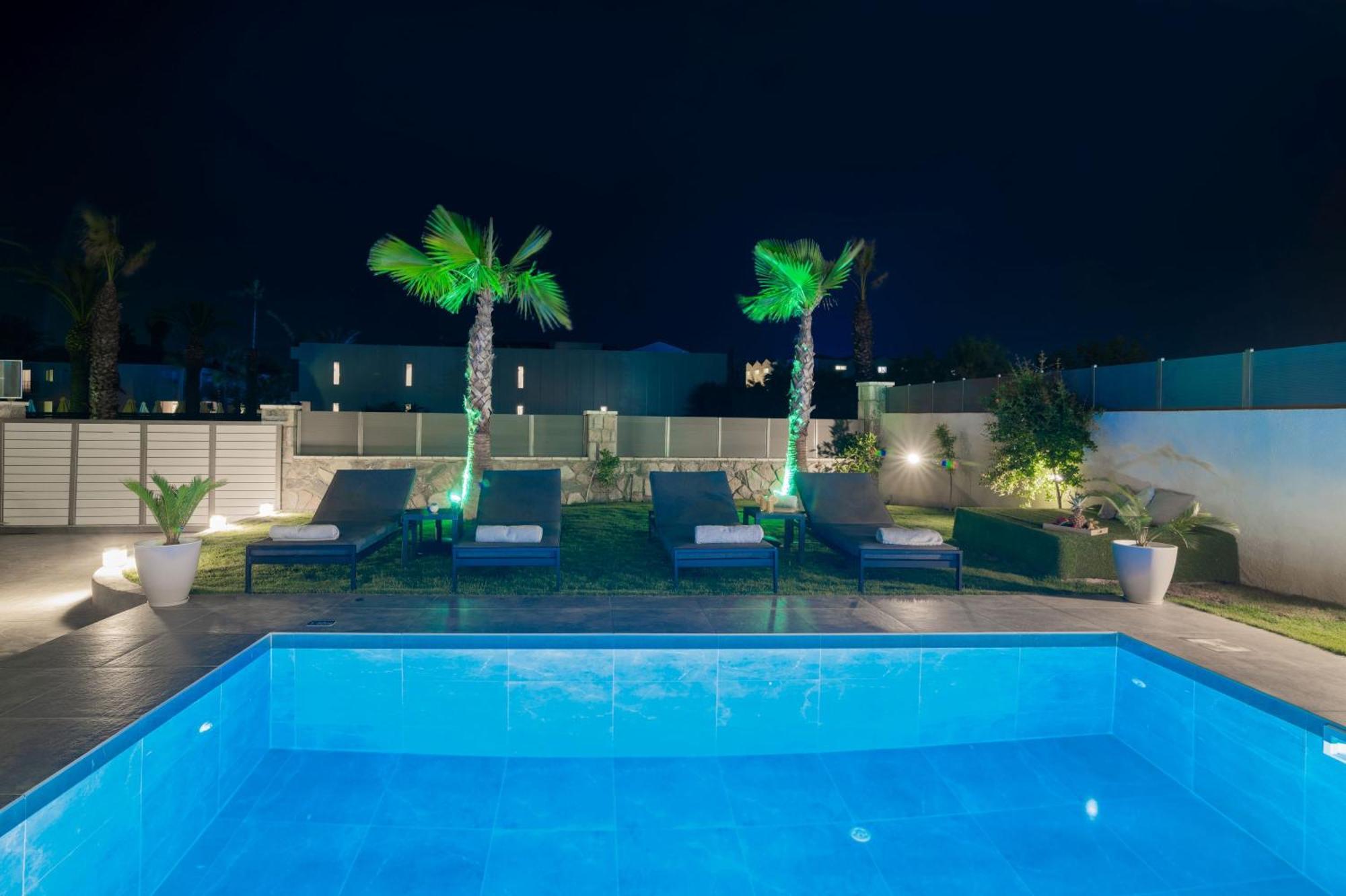 Sunwhite Villas - Private Pool & Cozy Atmosphere, By Zantewize Laganász Kültér fotó